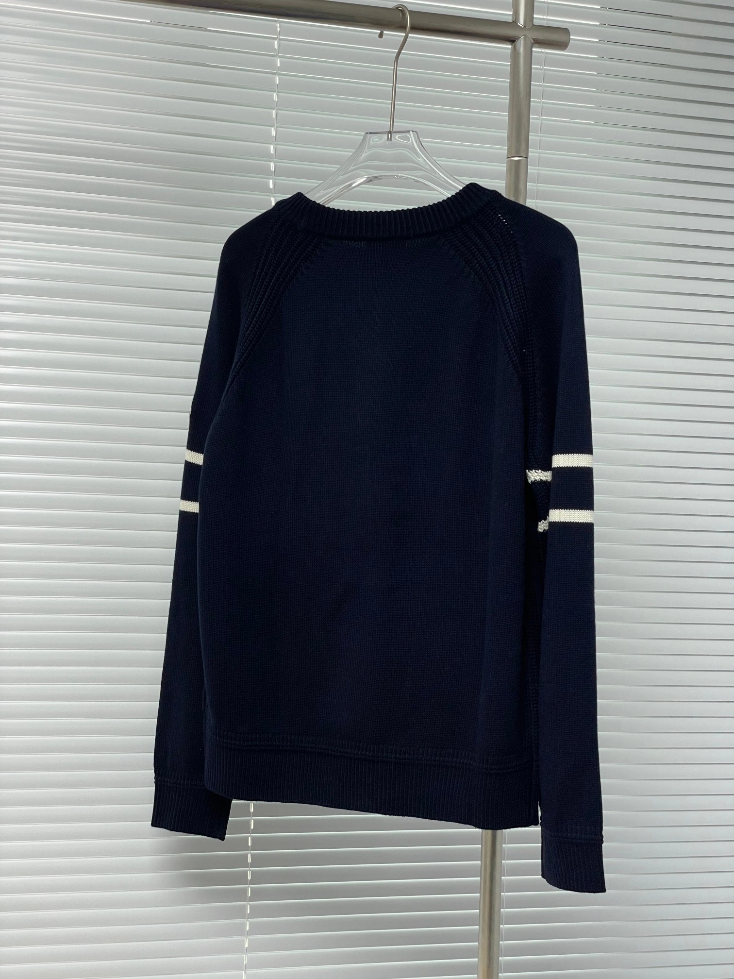 wg.luxury- 7o9385r 2colour item:D-F409I0436-2